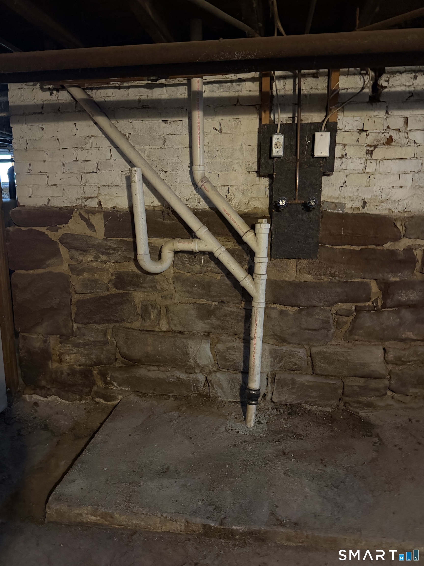 57 Phelps Street East Hartford CT 06108