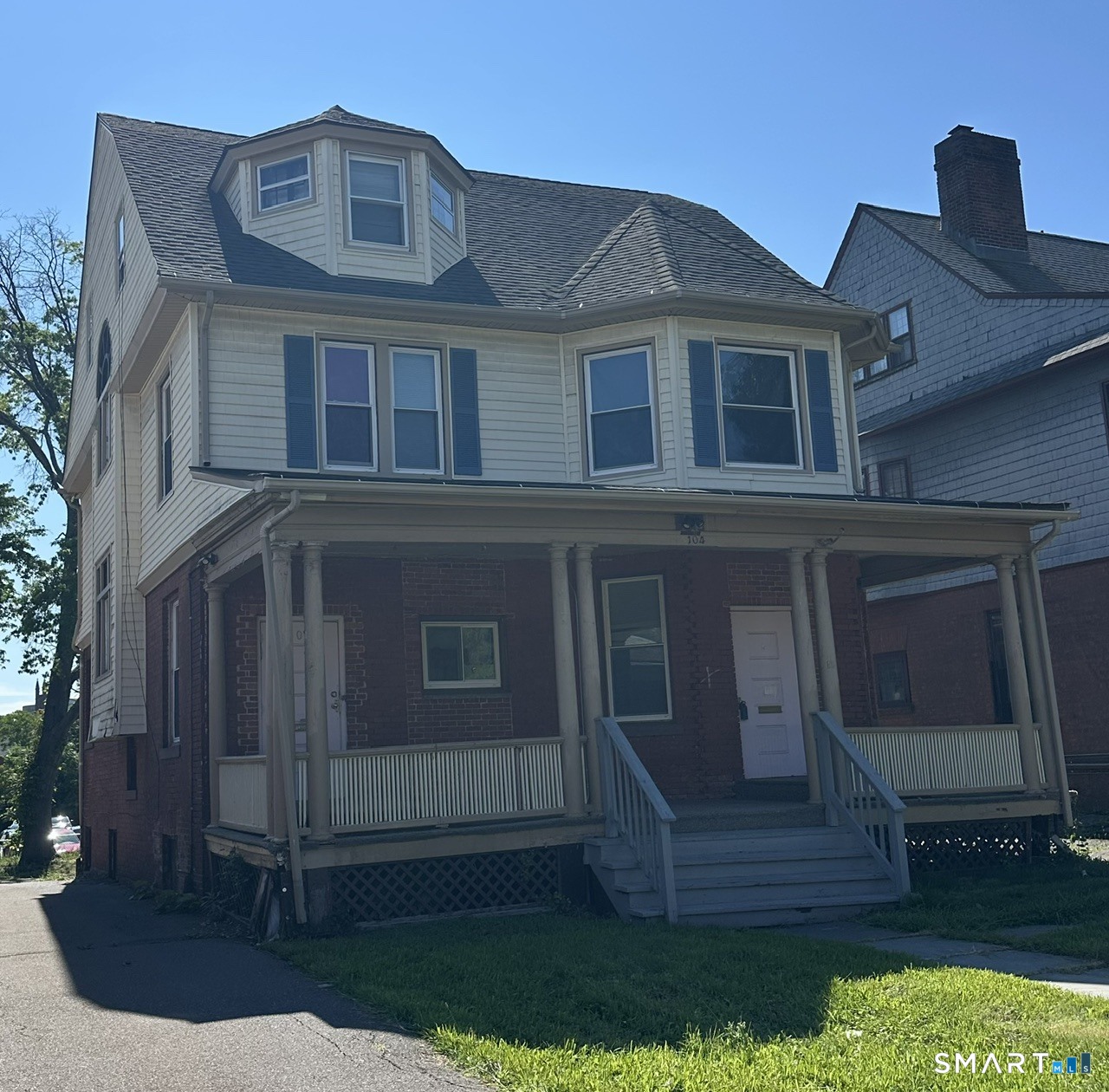 104 Gillett Street Hartford CT 06105
