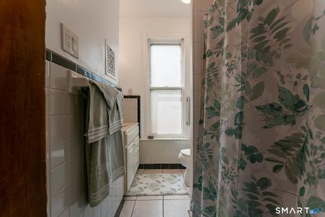 327 Edgewood Avenue New Haven CT 06515