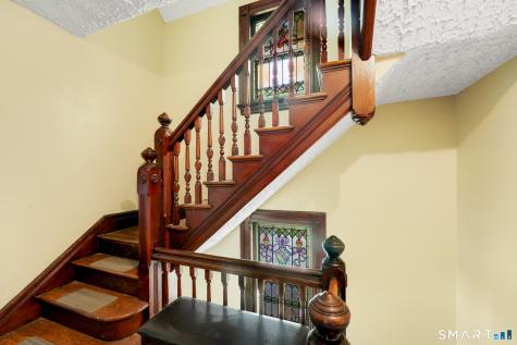 327 Edgewood Avenue New Haven CT 06515