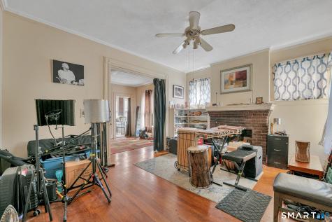 327 Edgewood Avenue New Haven CT 06515