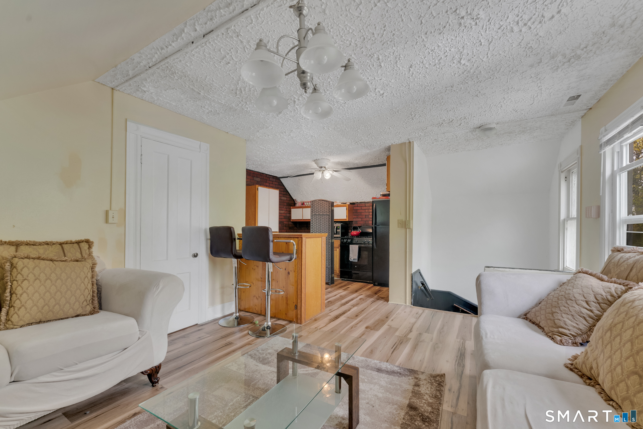 327 Edgewood Avenue New Haven CT 06515