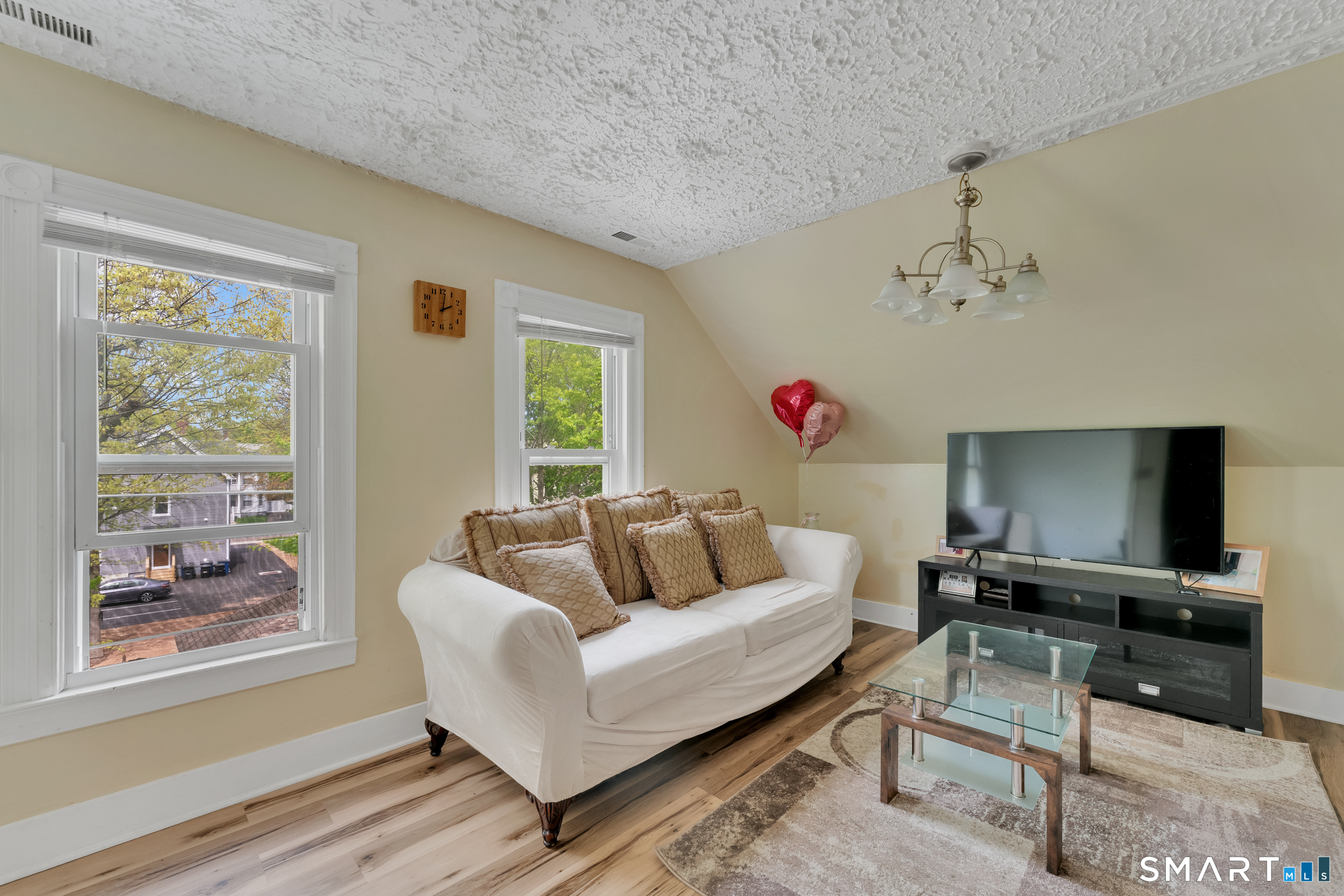 327 Edgewood Avenue New Haven CT 06515