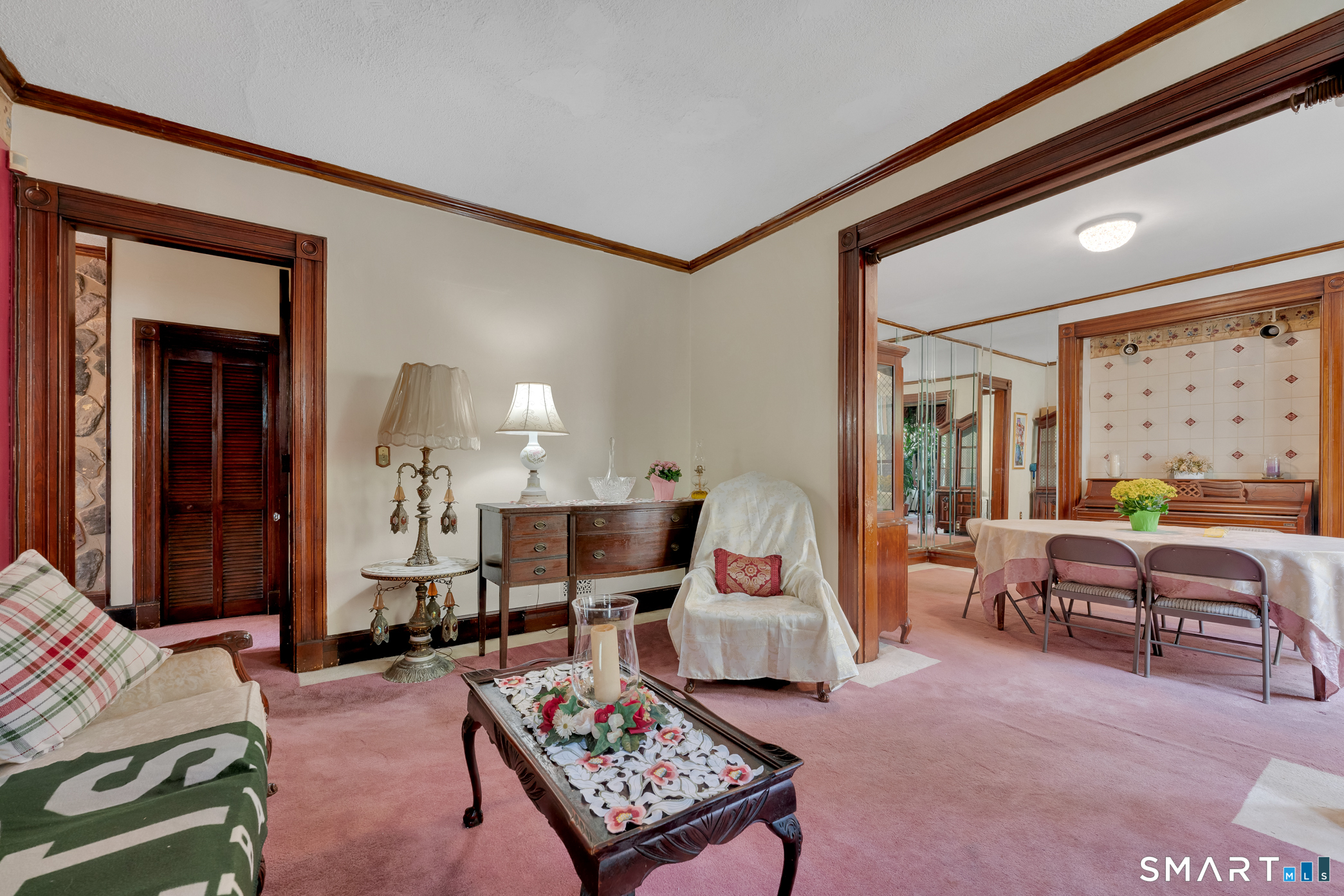 327 Edgewood Avenue New Haven CT 06515