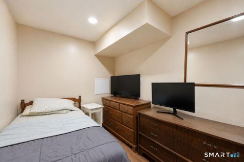 639 Arch Street New Britain CT 06051