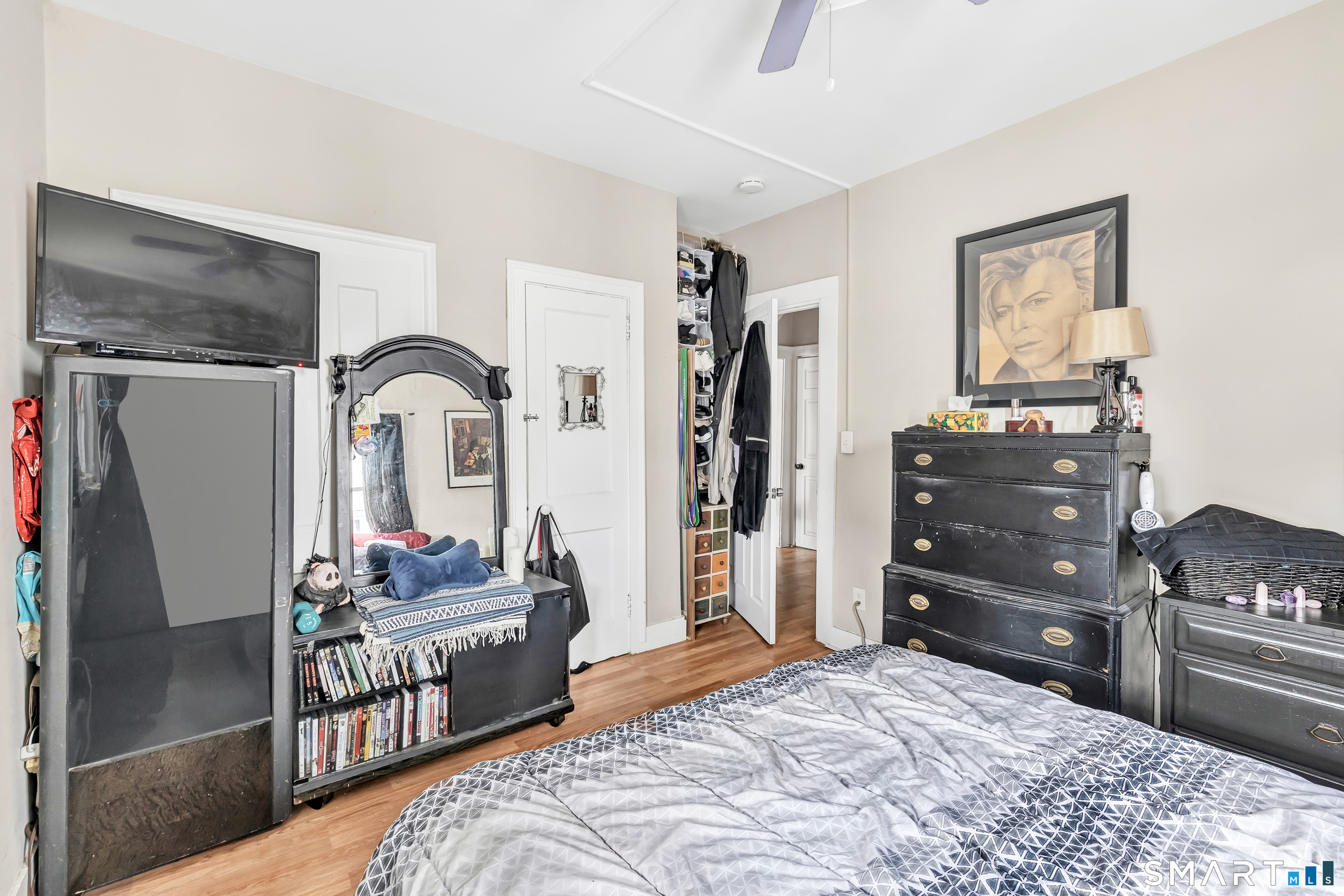 1626 Iranistan Avenue Bridgeport CT 06604