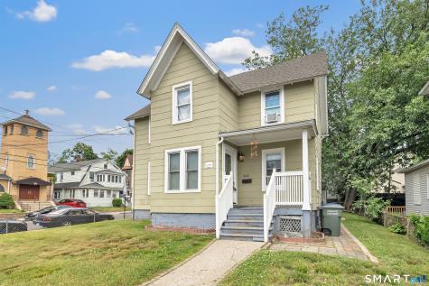 1626 Iranistan Avenue Bridgeport CT 06604