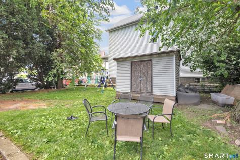 1626 Iranistan Avenue Bridgeport CT 06604