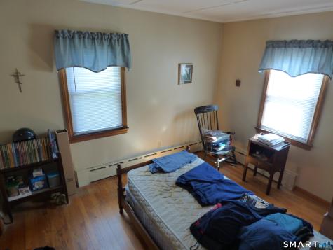 40 Hull Street Ansonia CT 06401