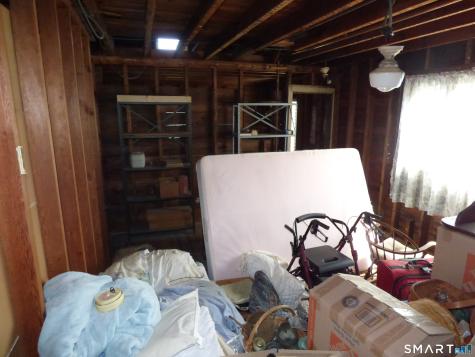 40 Hull Street Ansonia CT 06401