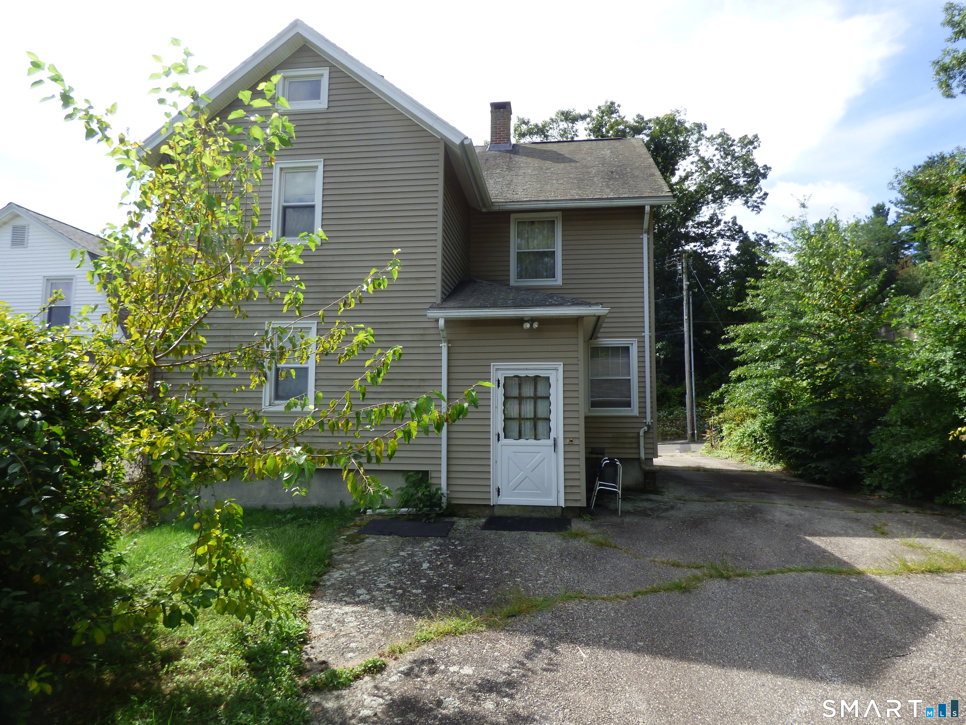 40 Hull Street Ansonia CT 06401