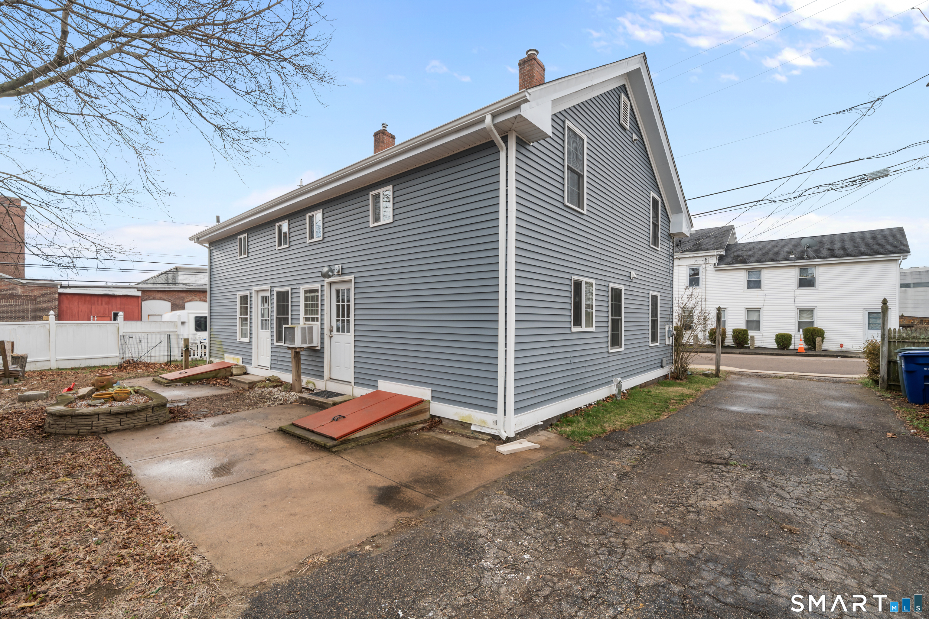 1 Palmer Street Stonington CT 06379