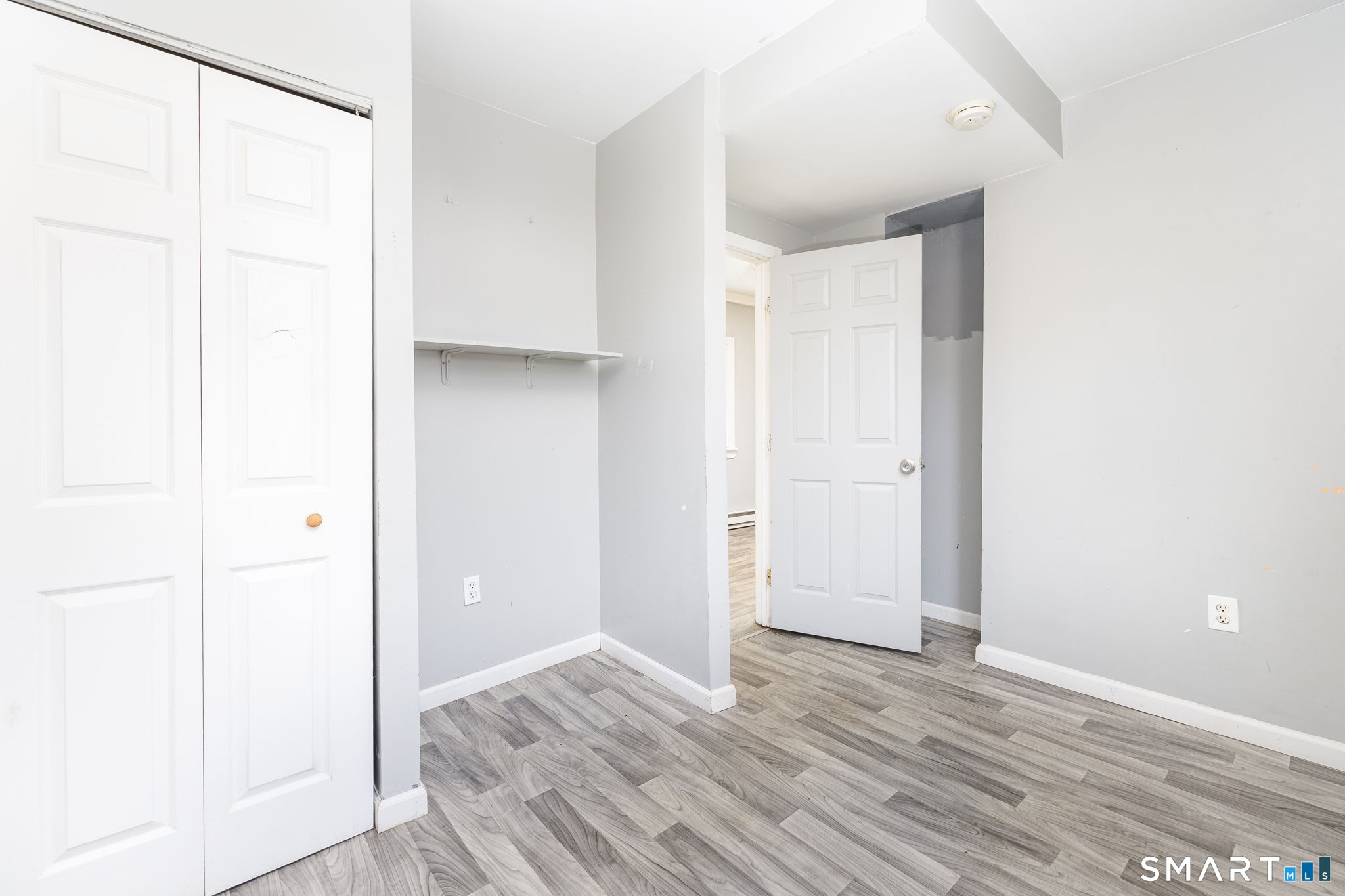 14 Blackhall Street New London CT 06320