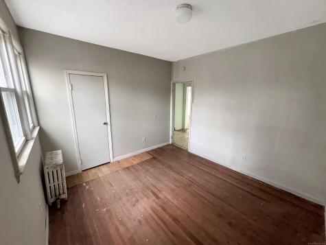 22 Helen Street Hamden CT 06518