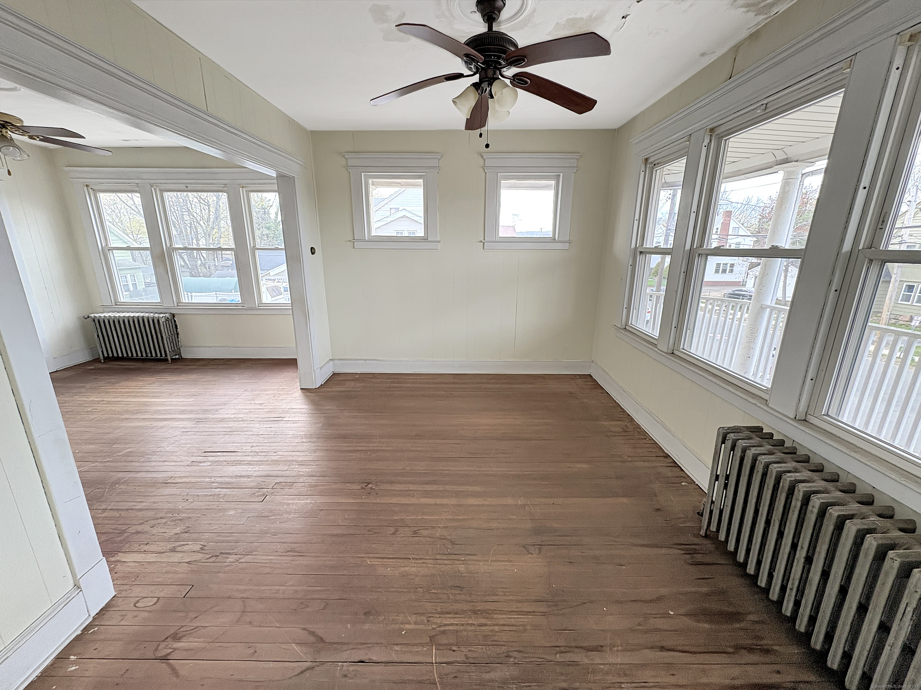 22 Helen Street Hamden CT 06518