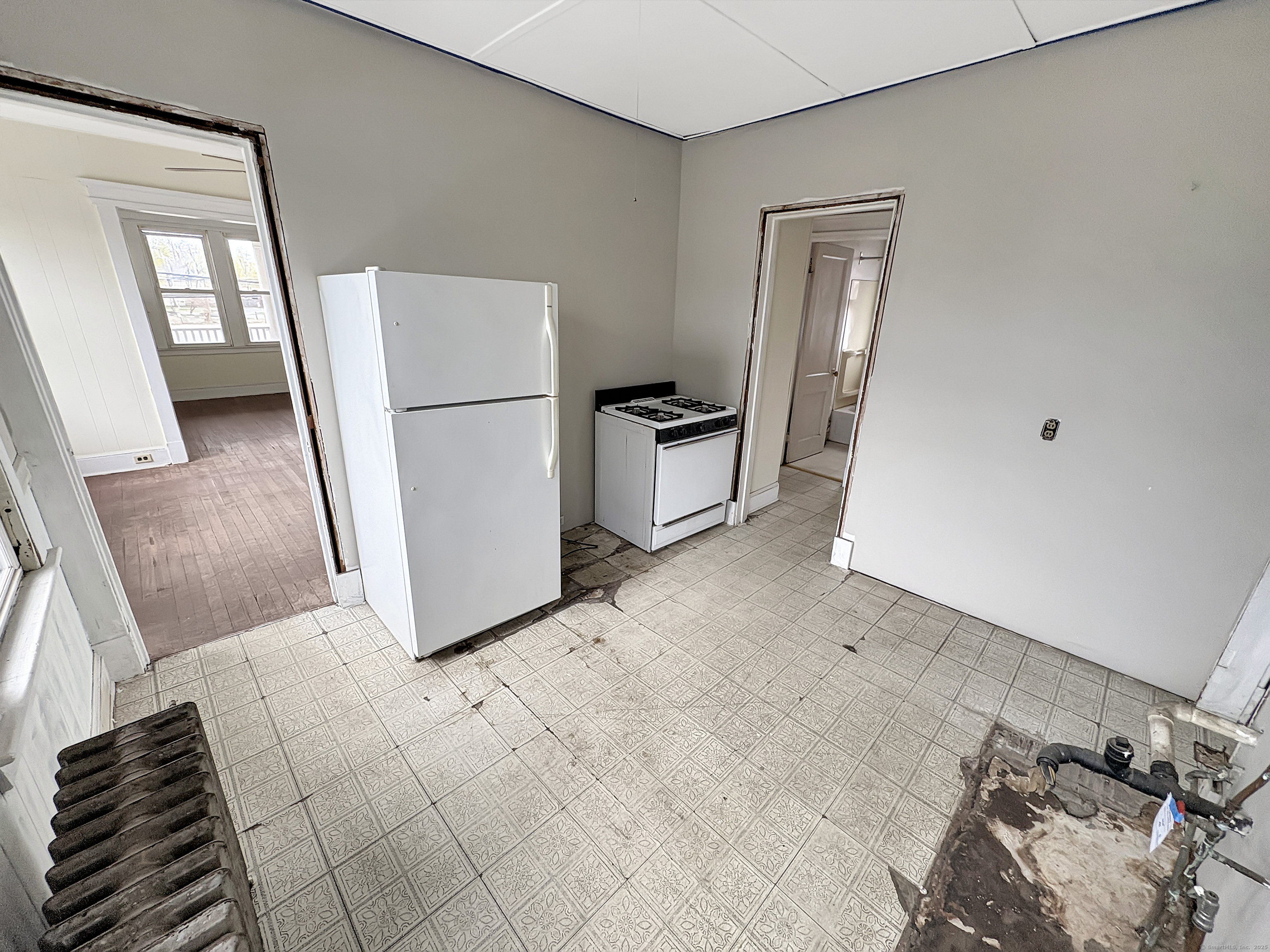 22 Helen Street Hamden CT 06518