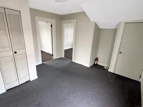 22 Helen Street Hamden CT 06518