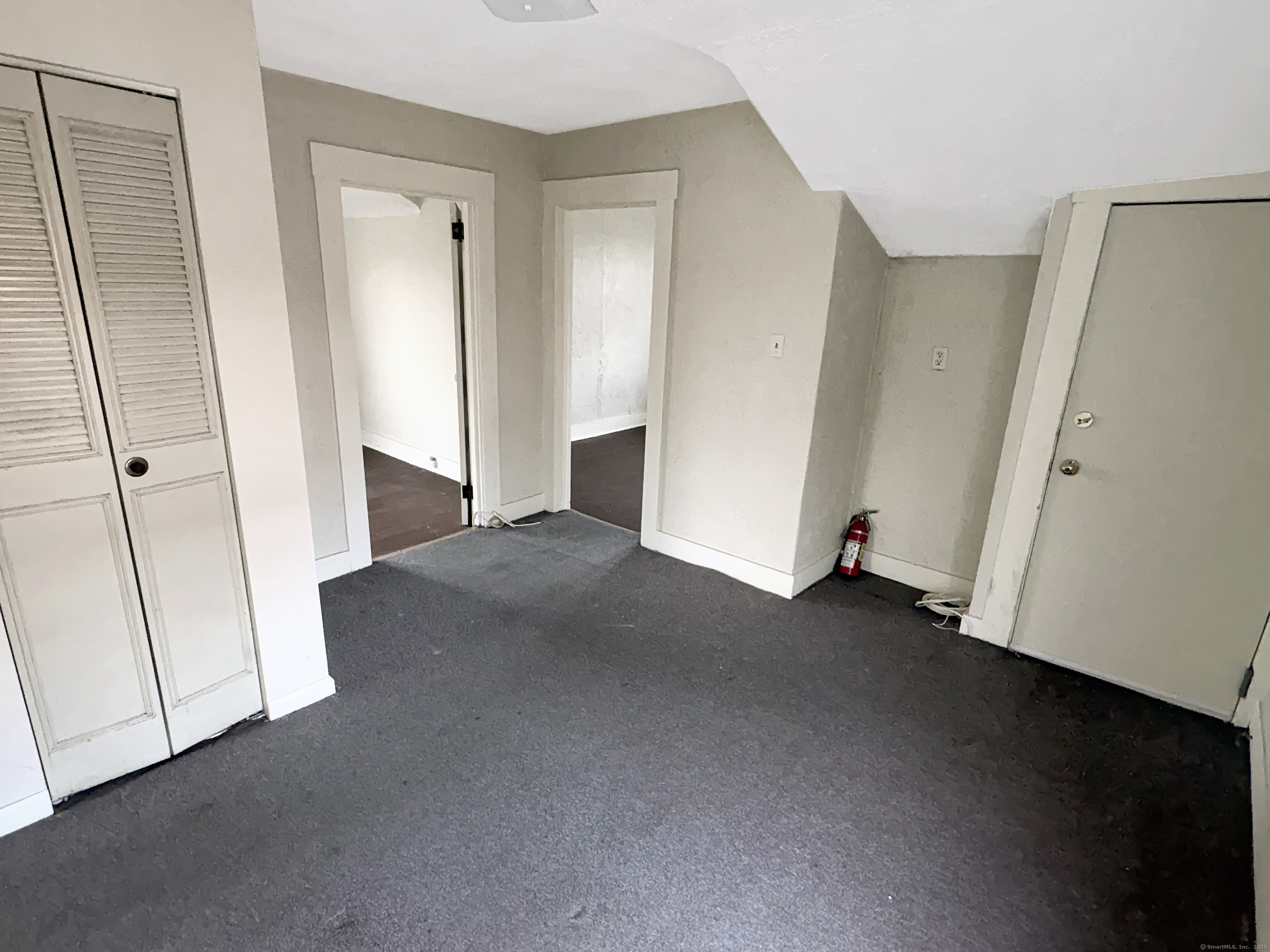 22 Helen Street Hamden CT 06518