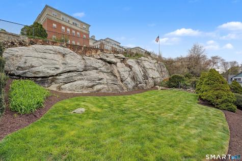 19 Pearl Street Groton CT 06340
