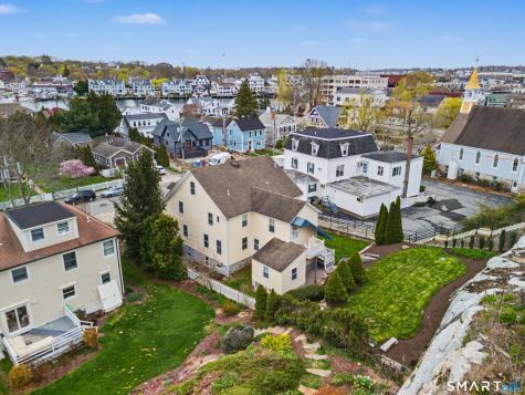 19 Pearl Street Groton CT 06340