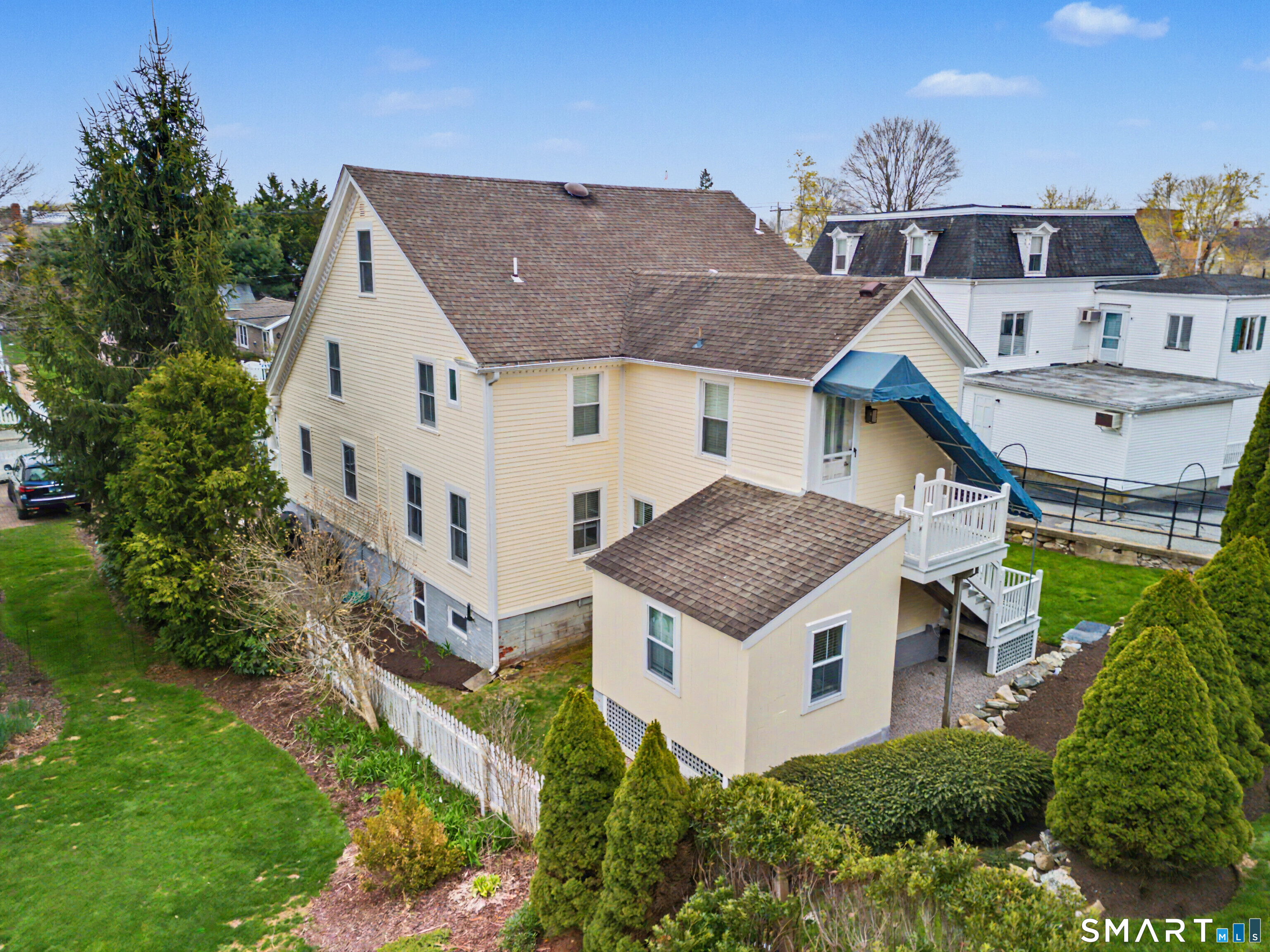 19 Pearl Street Groton CT 06340