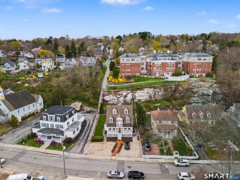 19 Pearl Street Groton CT 06340
