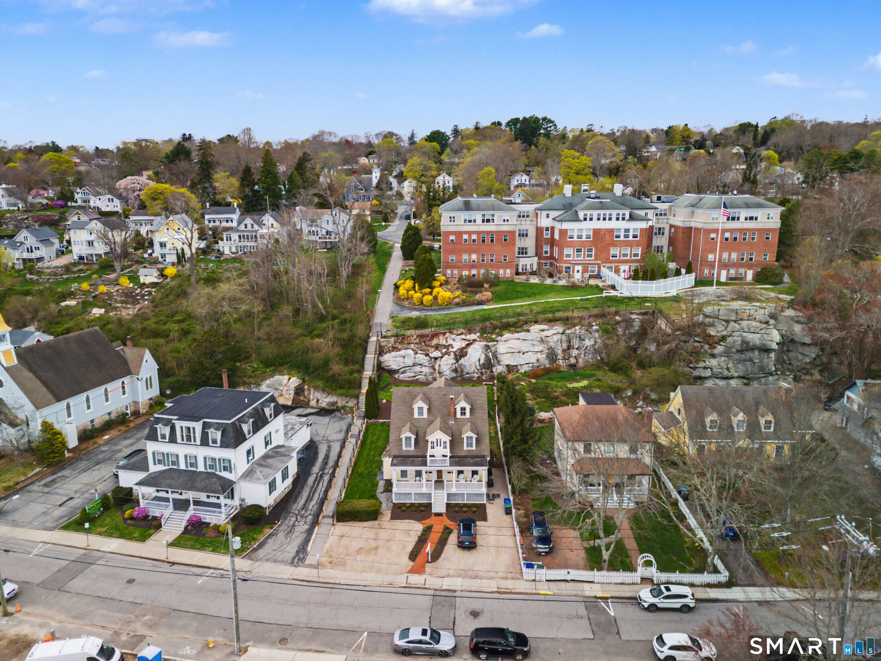 19 Pearl Street Groton CT 06340