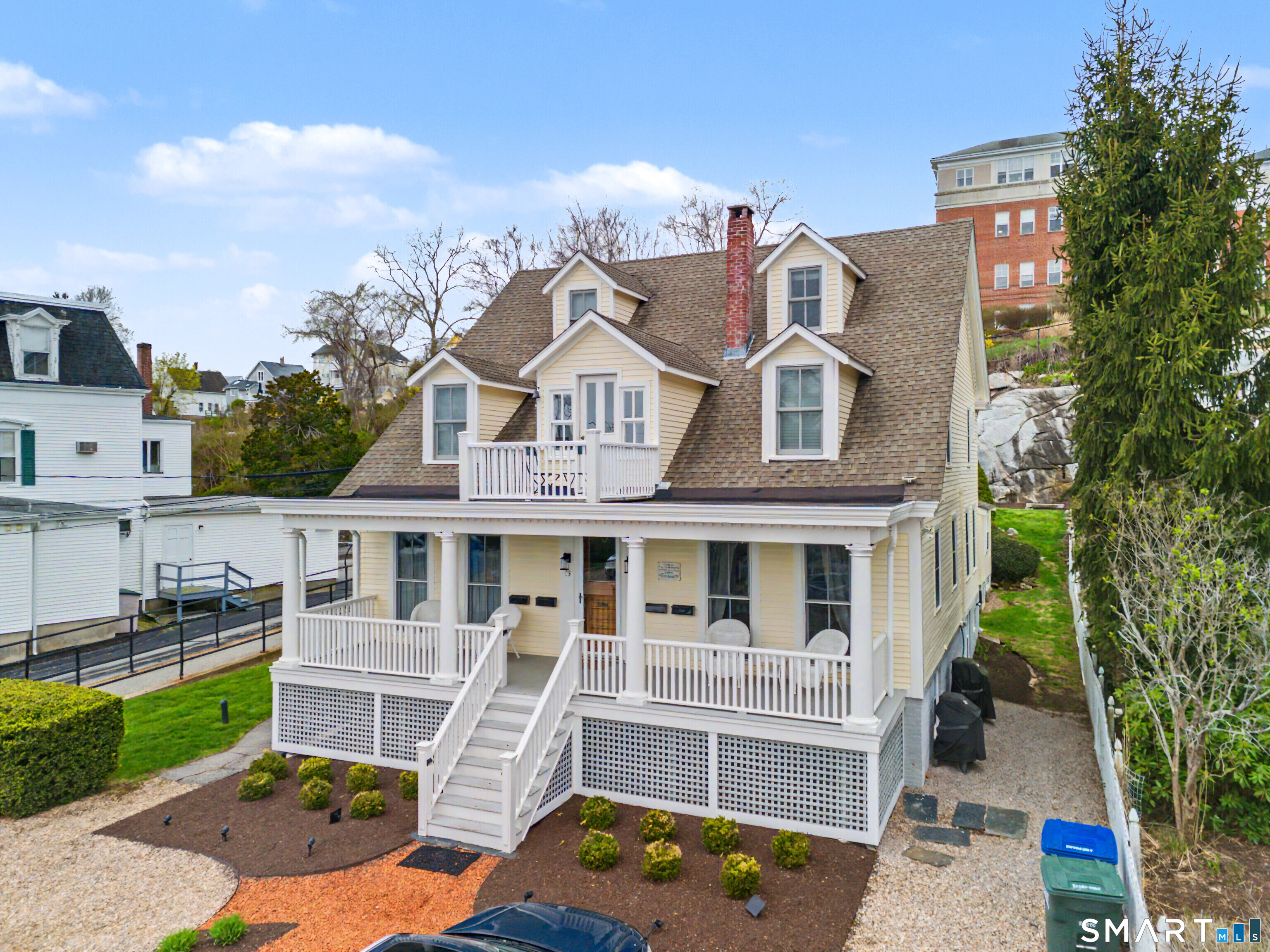 19 Pearl Street Groton CT 06340