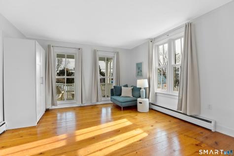 19 Pearl Street Groton CT 06340