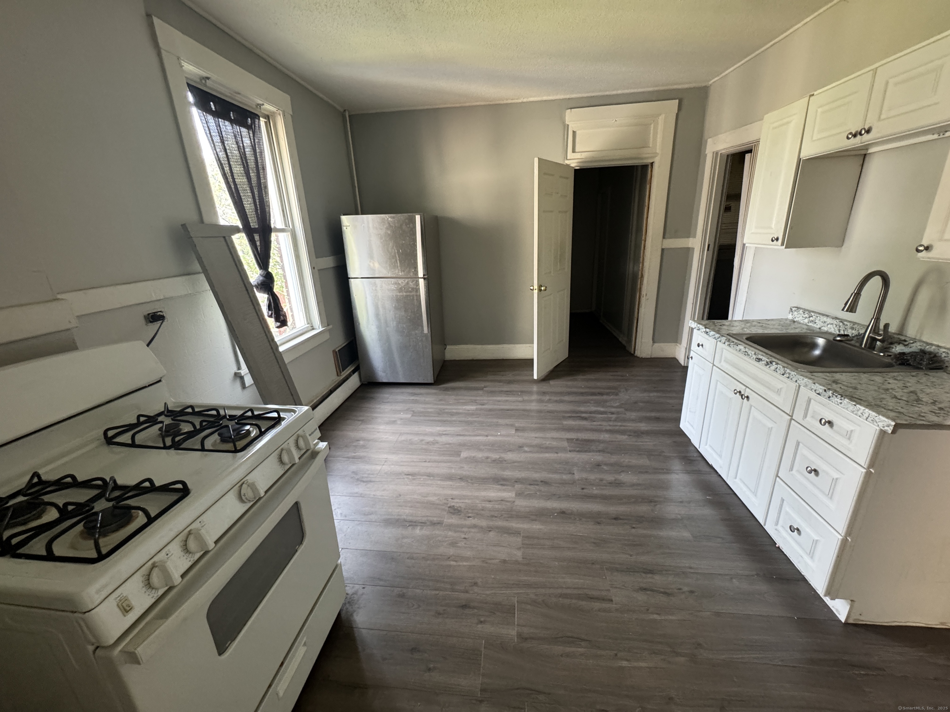 18 South Whitney Street Hartford CT 06106