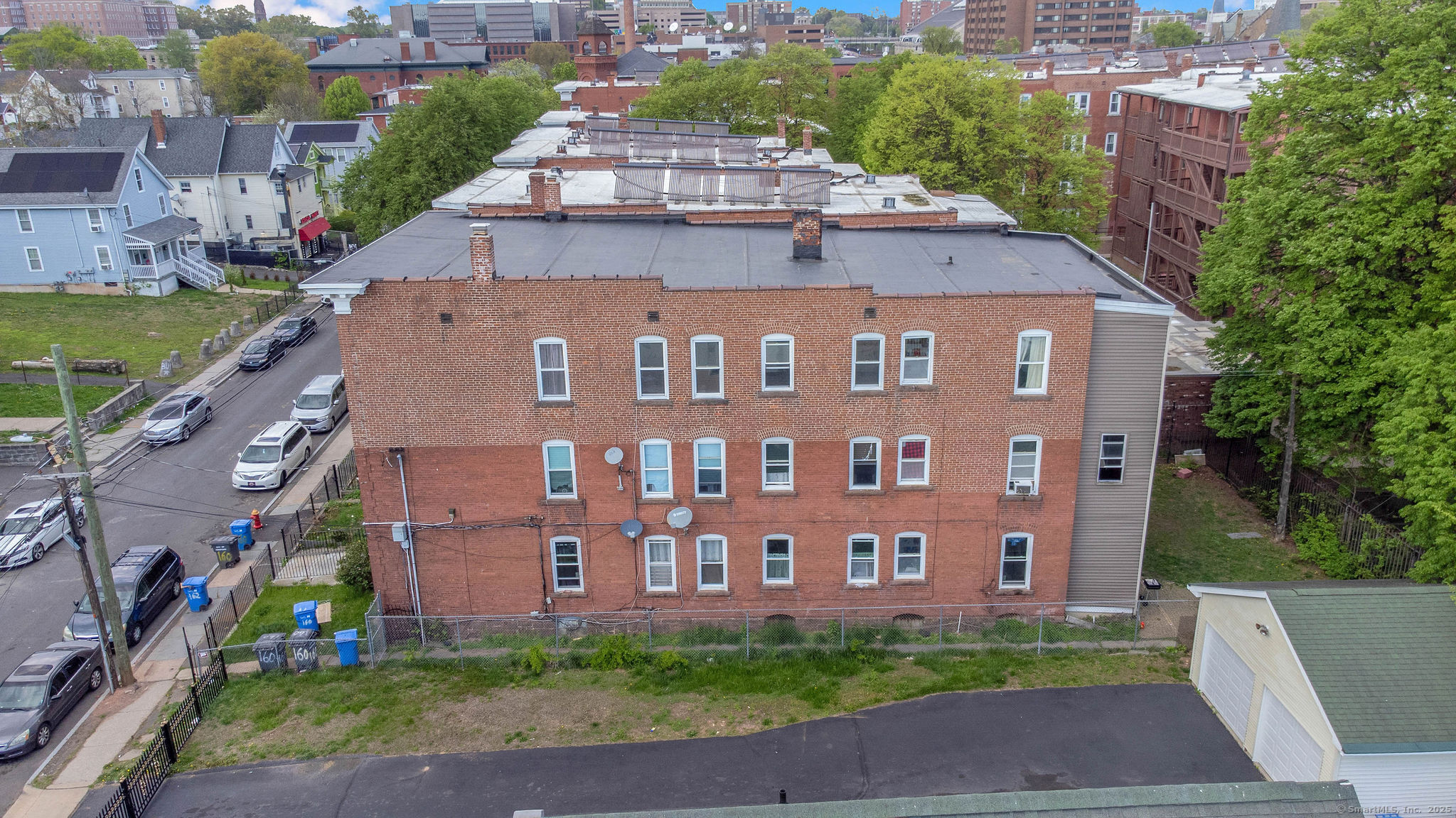 18 South Whitney Street Hartford CT 06106