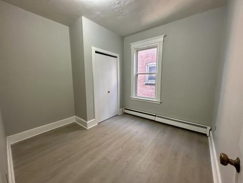 18 South Whitney Street Hartford CT 06106