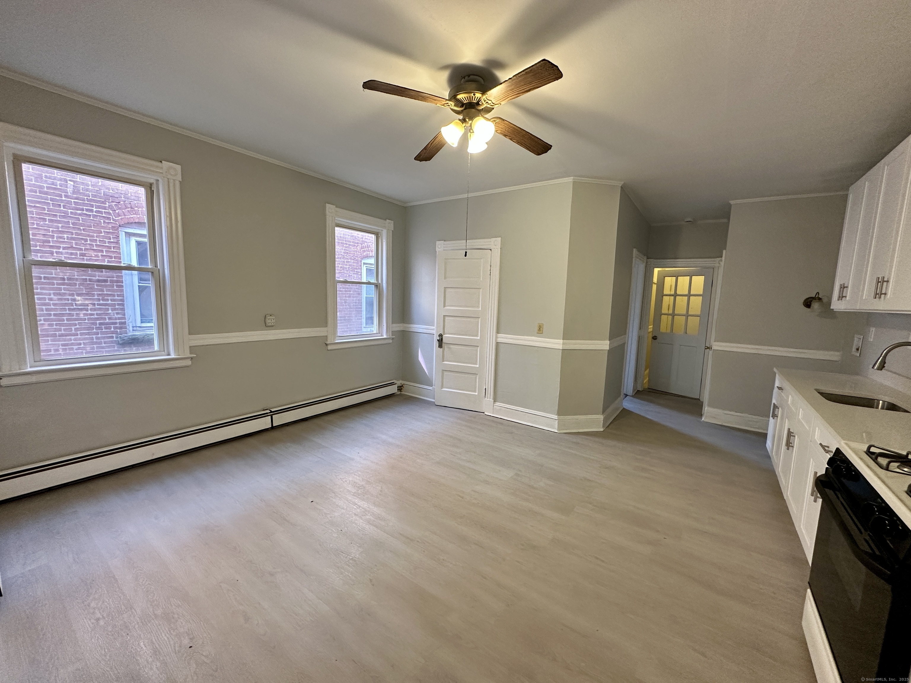 18 South Whitney Street Hartford CT 06106