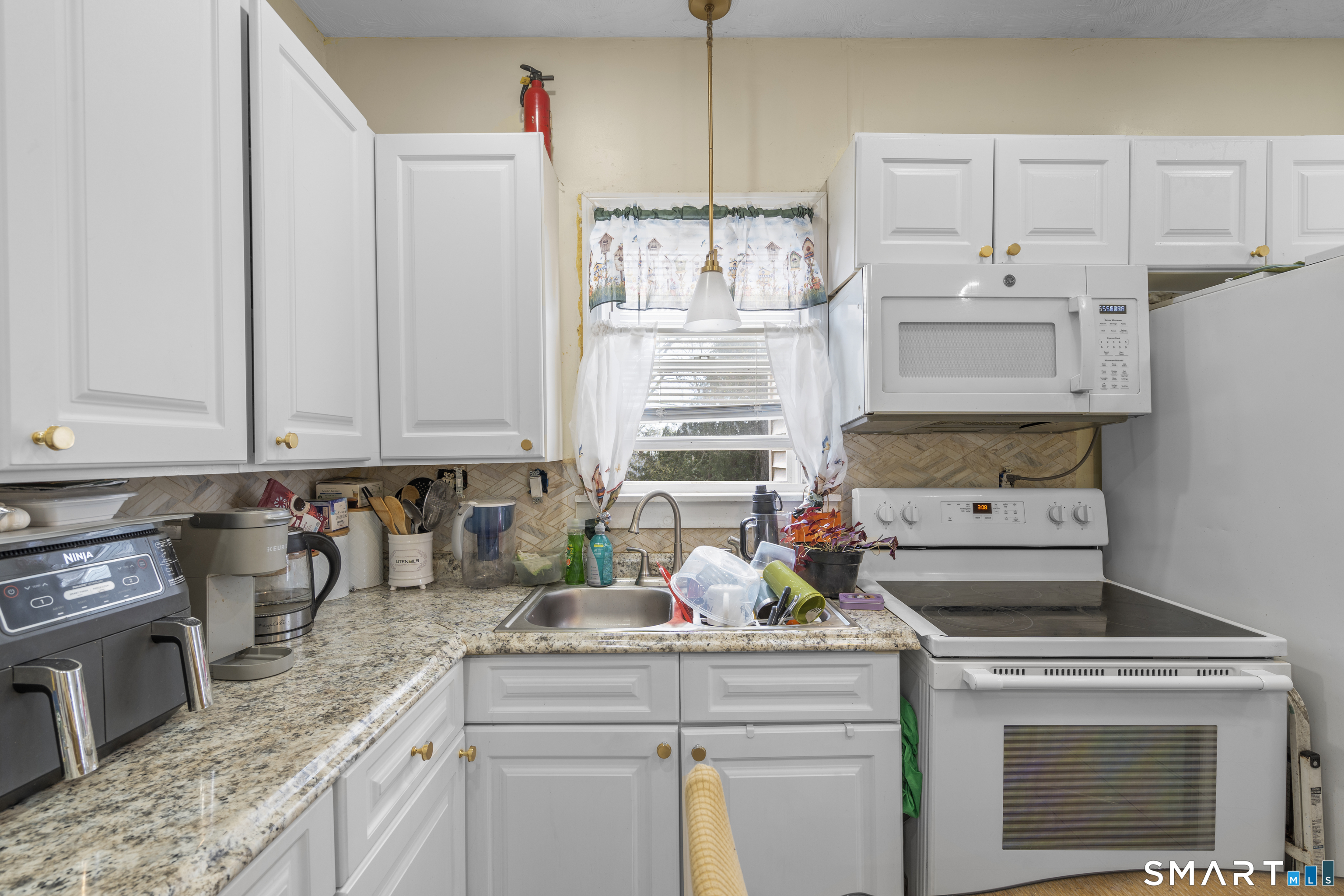 15 Jubilee Street New Britain CT 06051