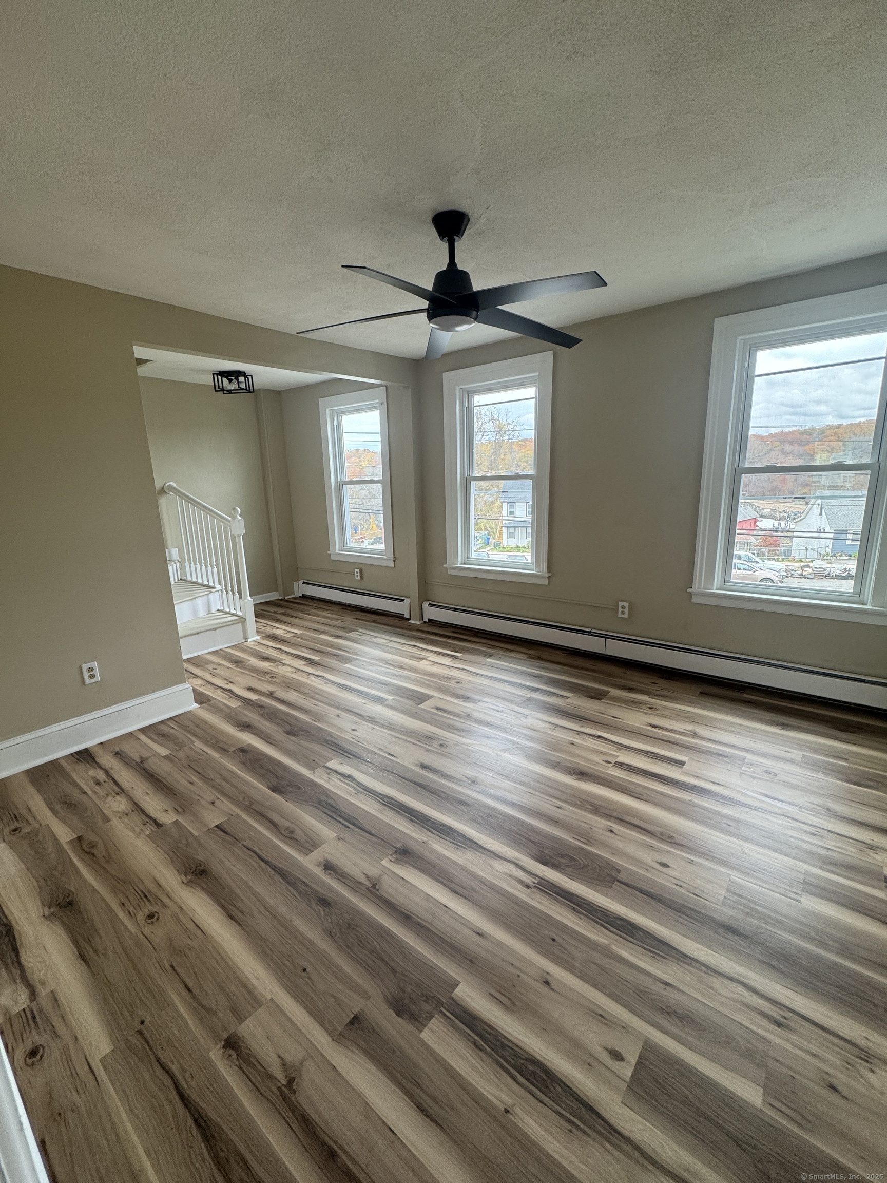 406 Central Avenue Norwich CT 06360