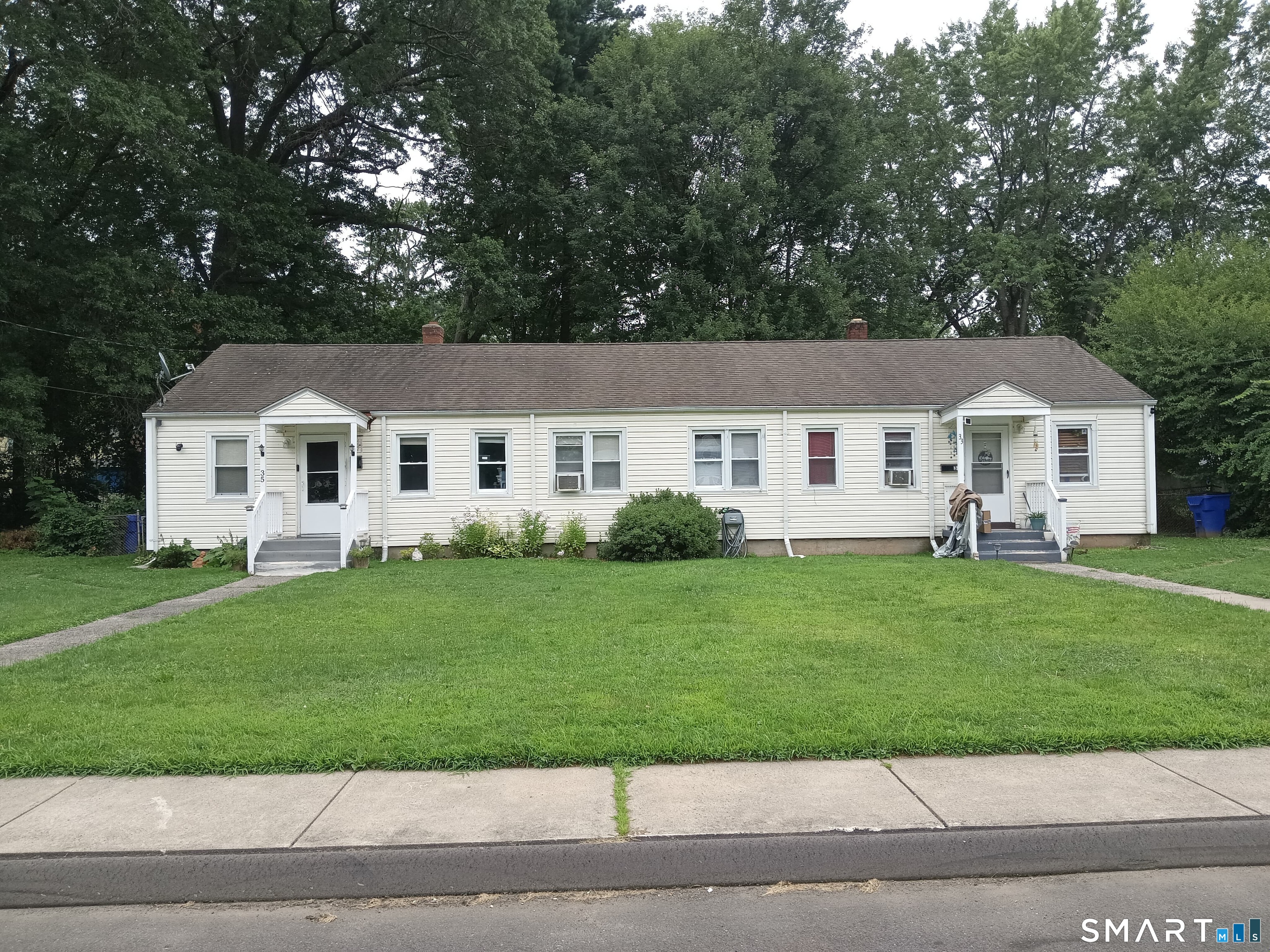 33-35 Higbie Drive East Hartford CT 06108