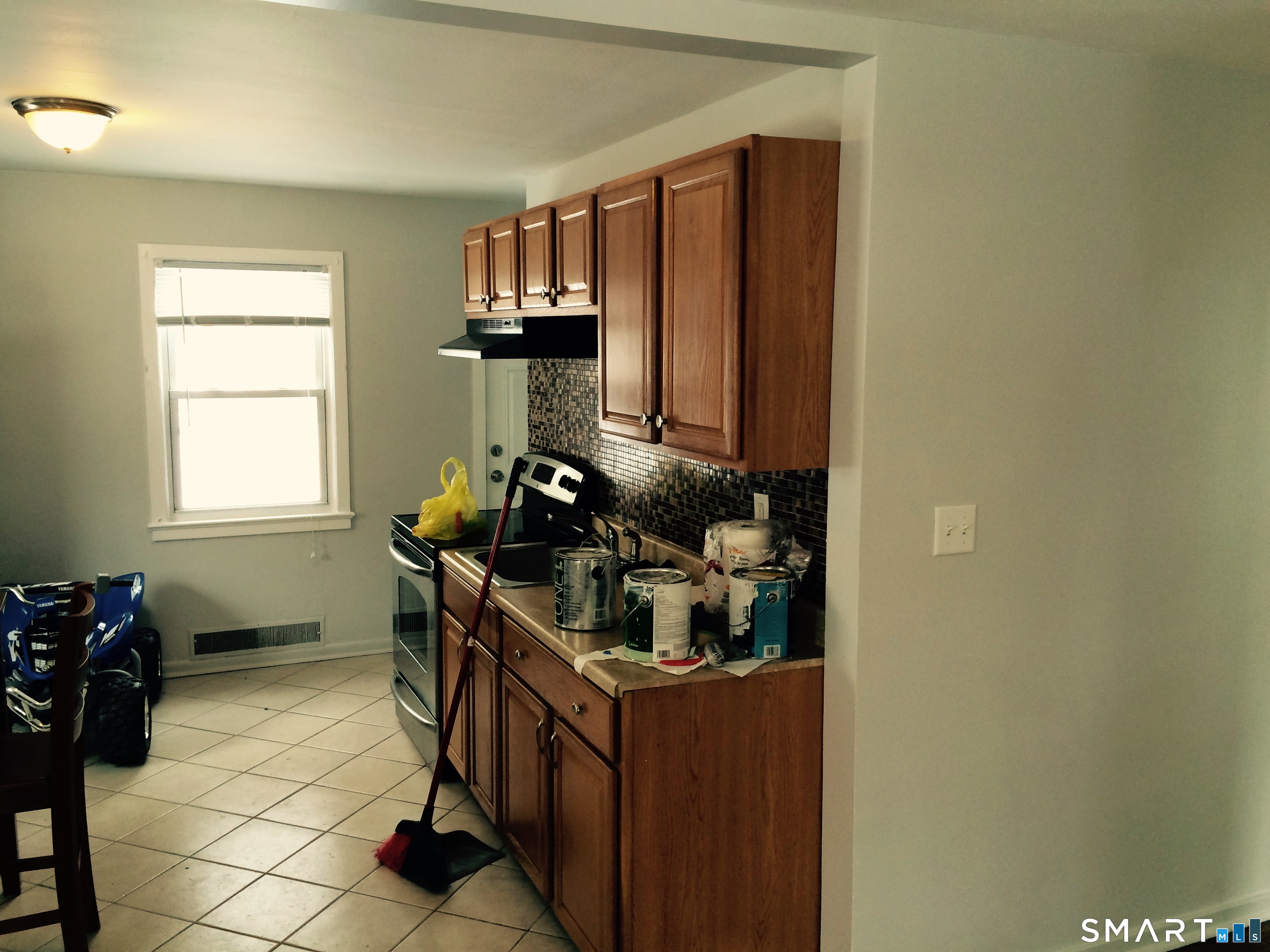 33-35 Higbie Drive East Hartford CT 06108