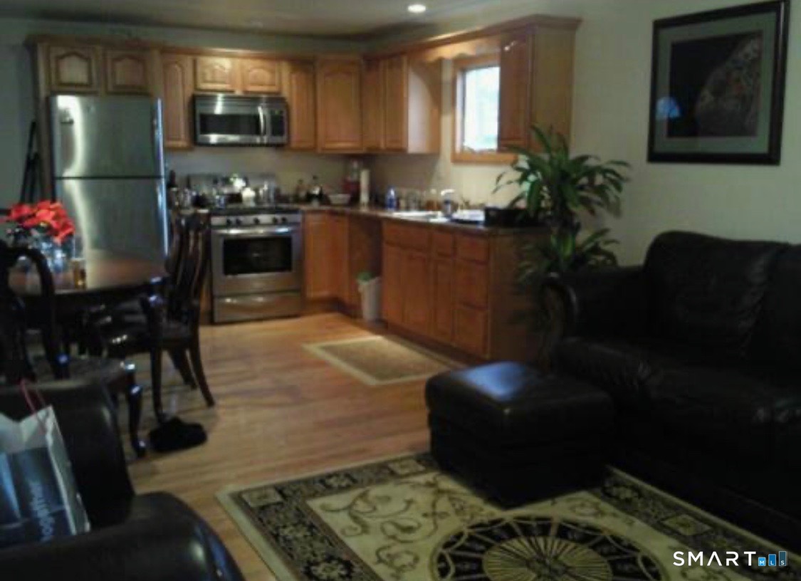 33-35 Higbie Drive East Hartford CT 06108