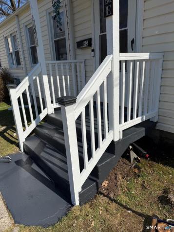 33-35 Higbie Drive East Hartford CT 06108