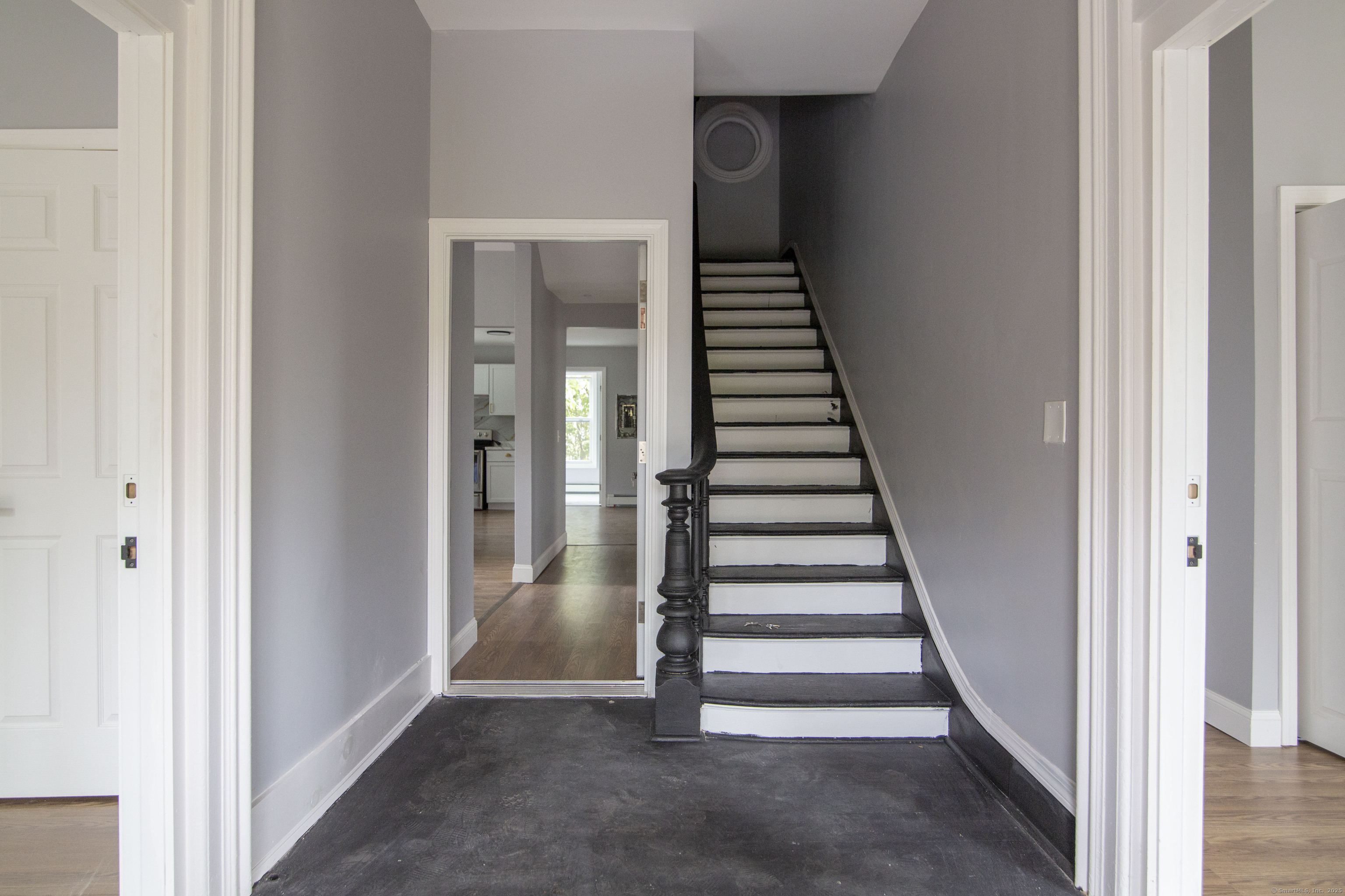 24 River Avenue Norwich CT 06360