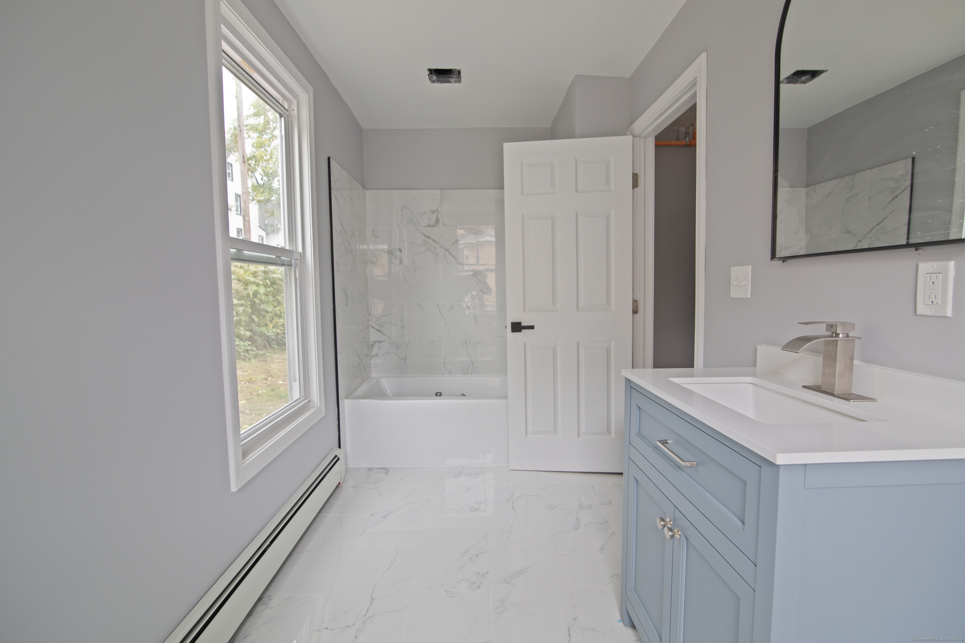 24 River Avenue Norwich CT 06360