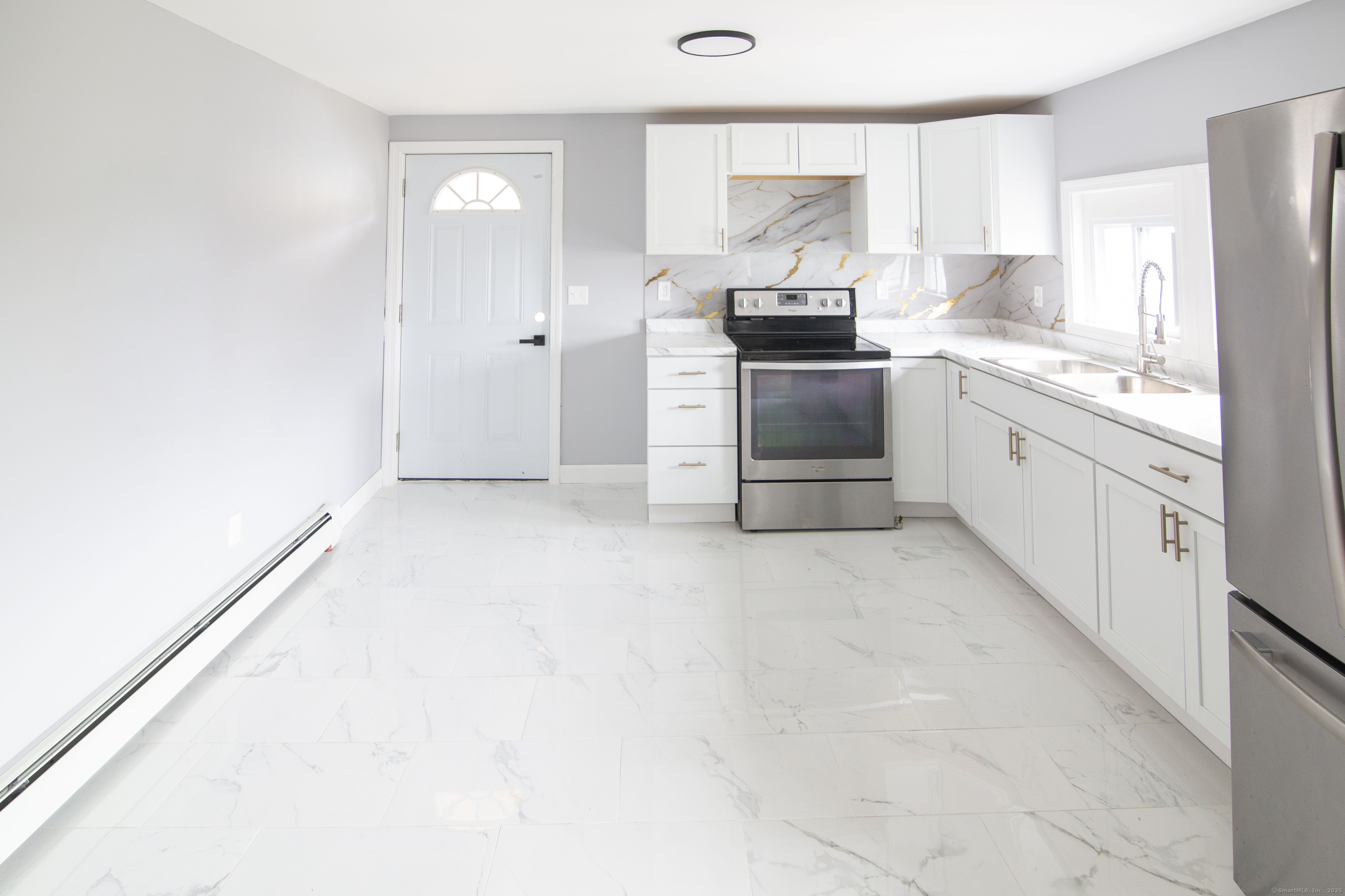 24 River Avenue Norwich CT 06360