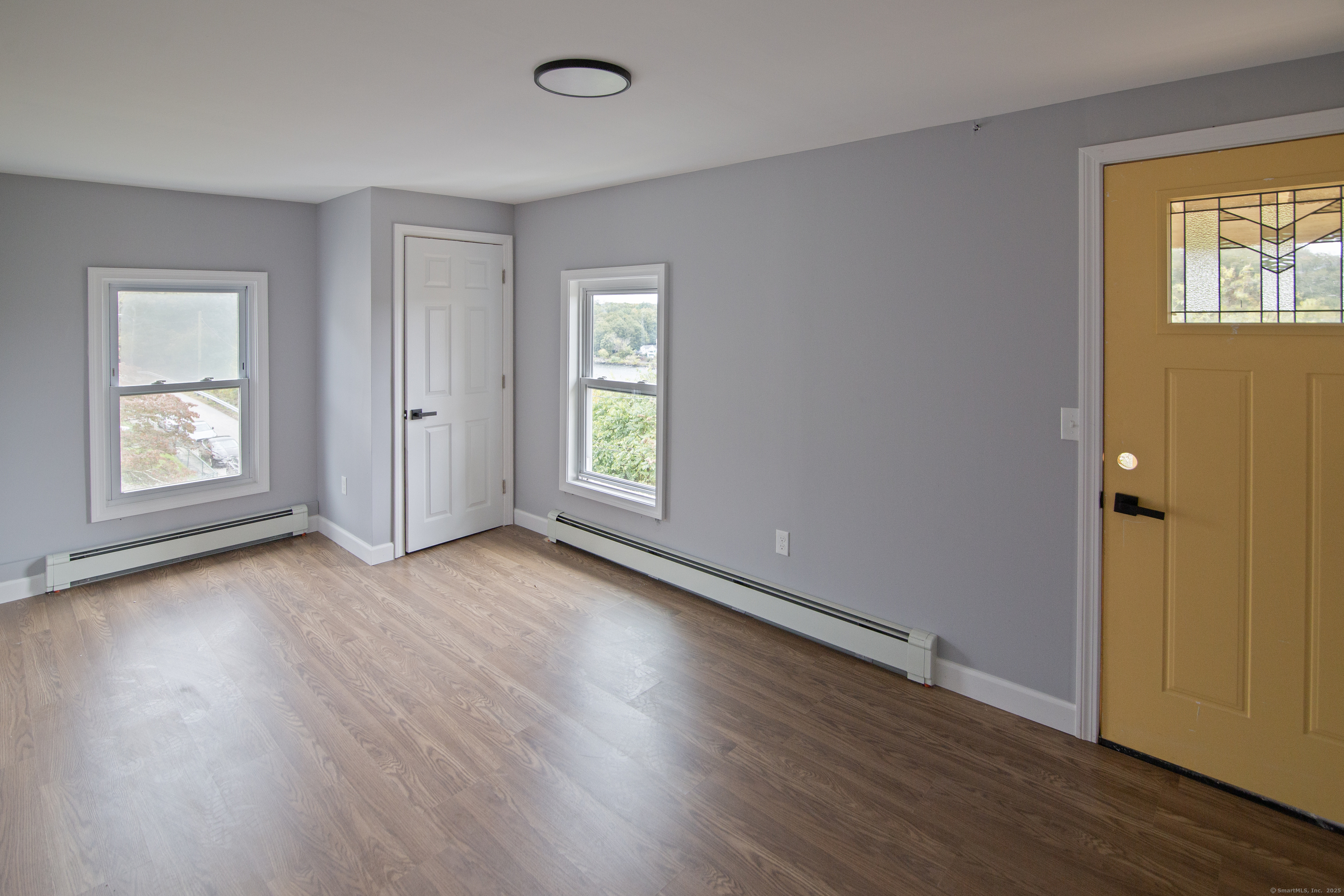 24 River Avenue Norwich CT 06360