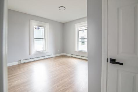 24 River Avenue Norwich CT 06360