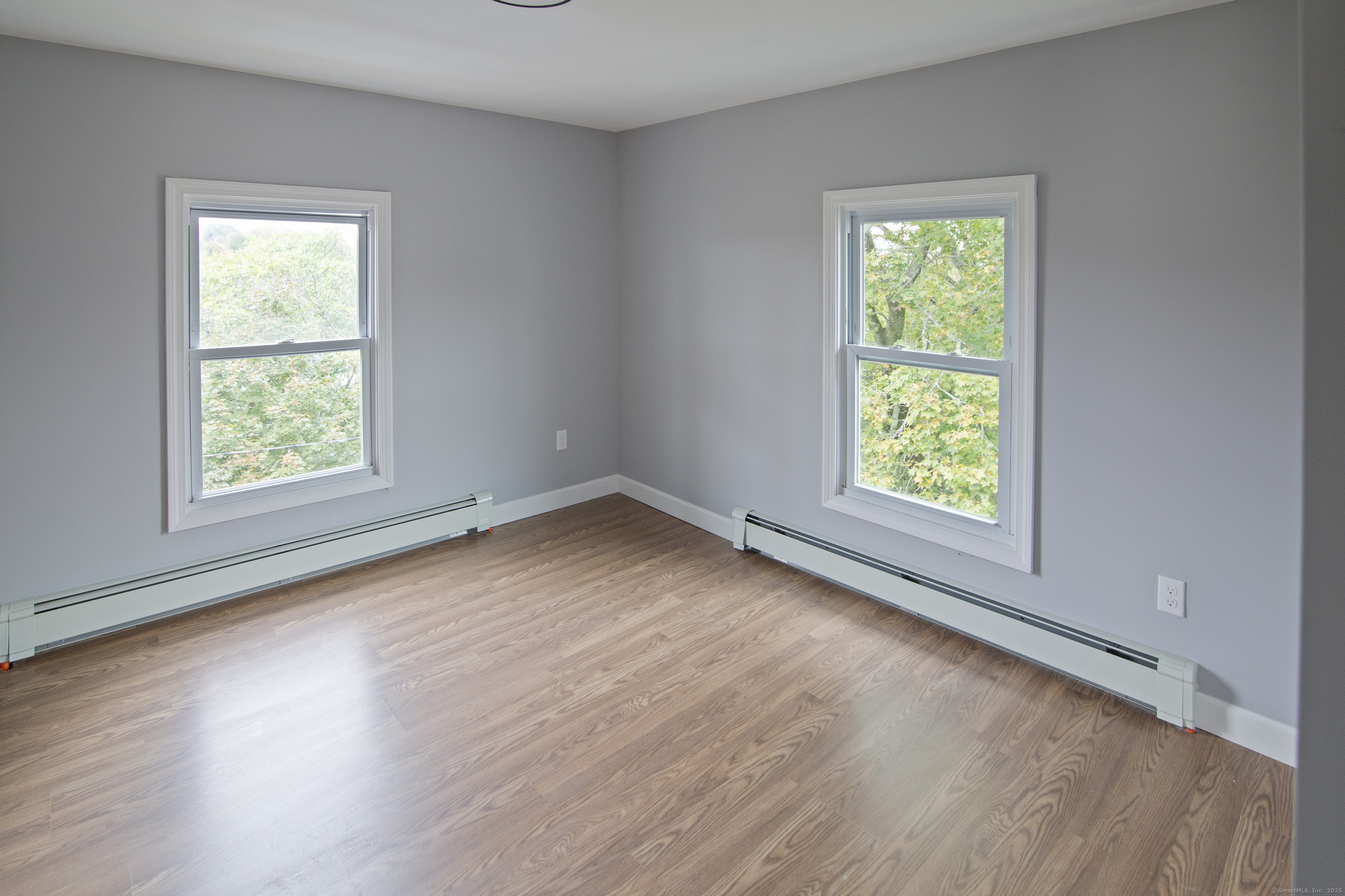 24 River Avenue Norwich CT 06360