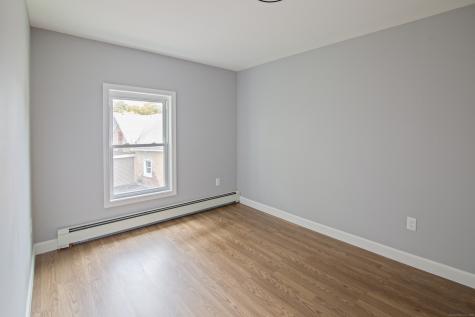 24 River Avenue Norwich CT 06360