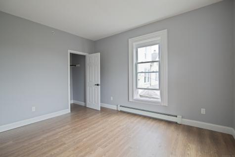 24 River Avenue Norwich CT 06360