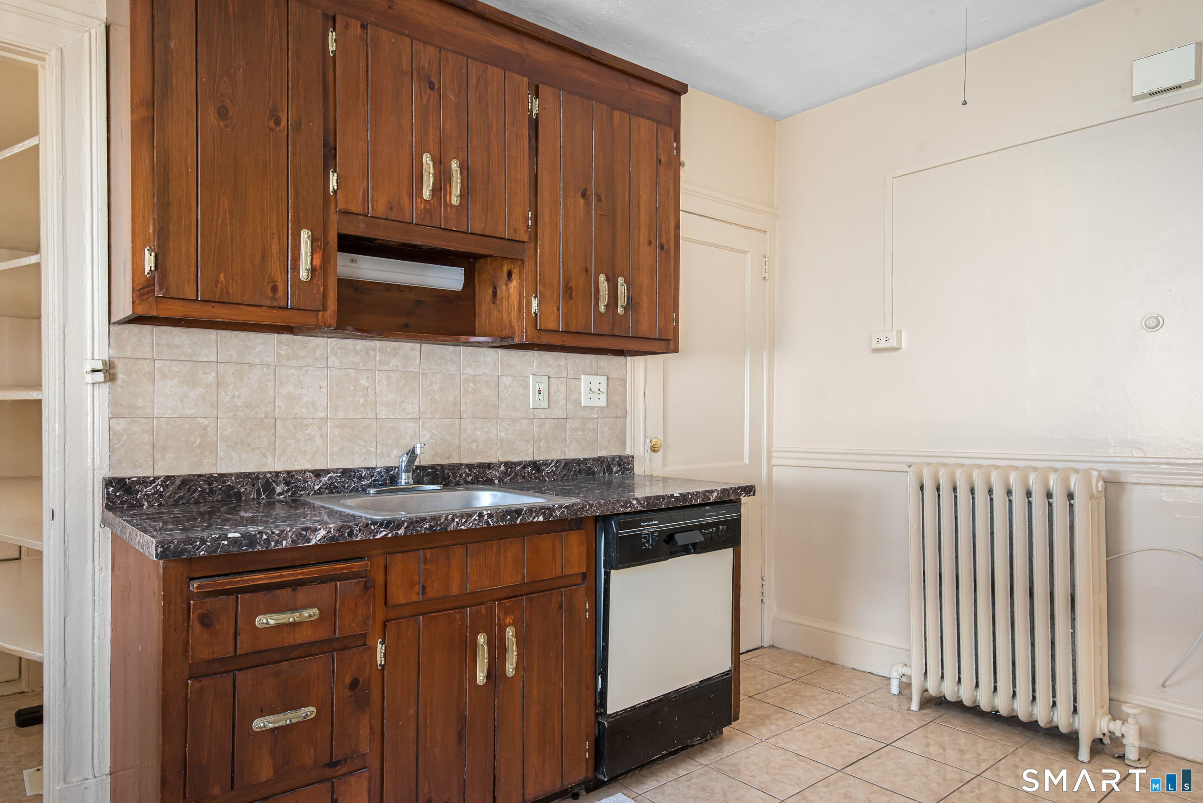 33-35 Sharon Street Hartford CT 06112