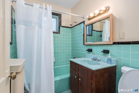 33-35 Sharon Street Hartford CT 06112