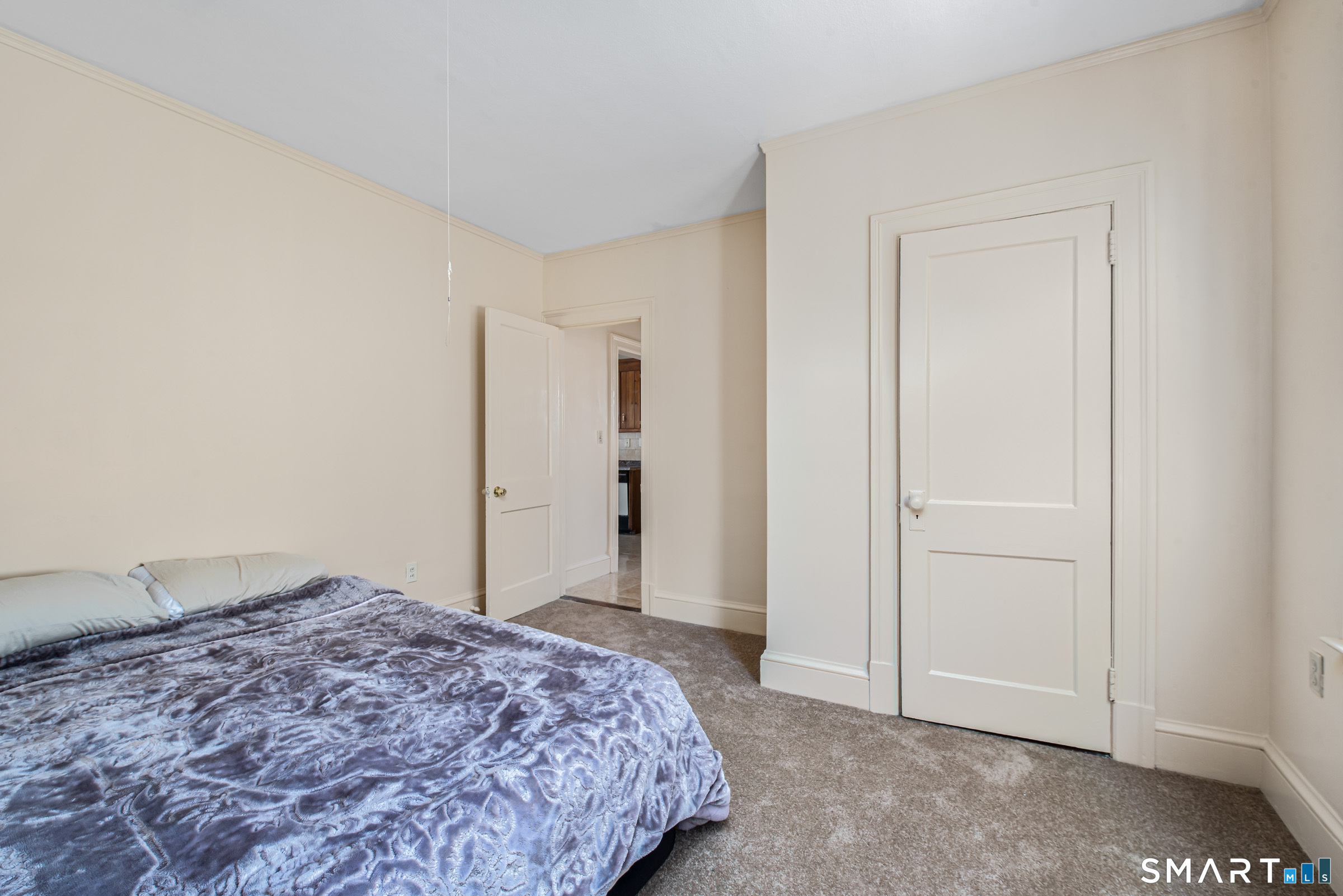 33-35 Sharon Street Hartford CT 06112